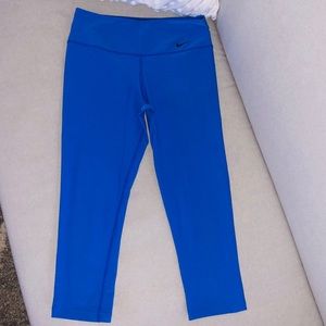 NIKE 3/4 Legend Pant